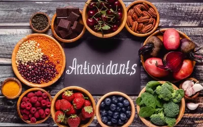 10 Alimentos esenciales para combatir la celulitis