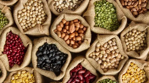 10 Alimentos esenciales para combatir la celulitis 10 Alimentos esenciales para combatir la celulitis: legumbres