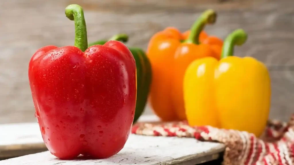 10 Alimentos esenciales para combatir la celulitis 10 Alimentos esenciales para combatir la celulitis: pimientos